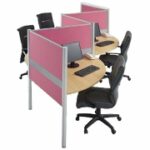 Partisi Kantor Modera Konfigurasi 4 Orang (Warna Pink)
